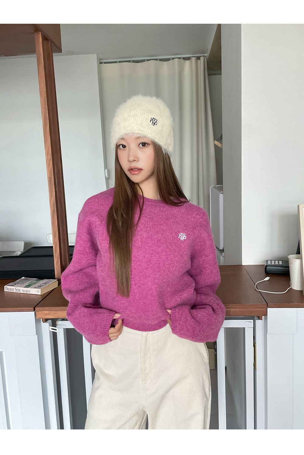 [muahmuah] STITCH LOGO ROUND KNIT 4色 dailylook