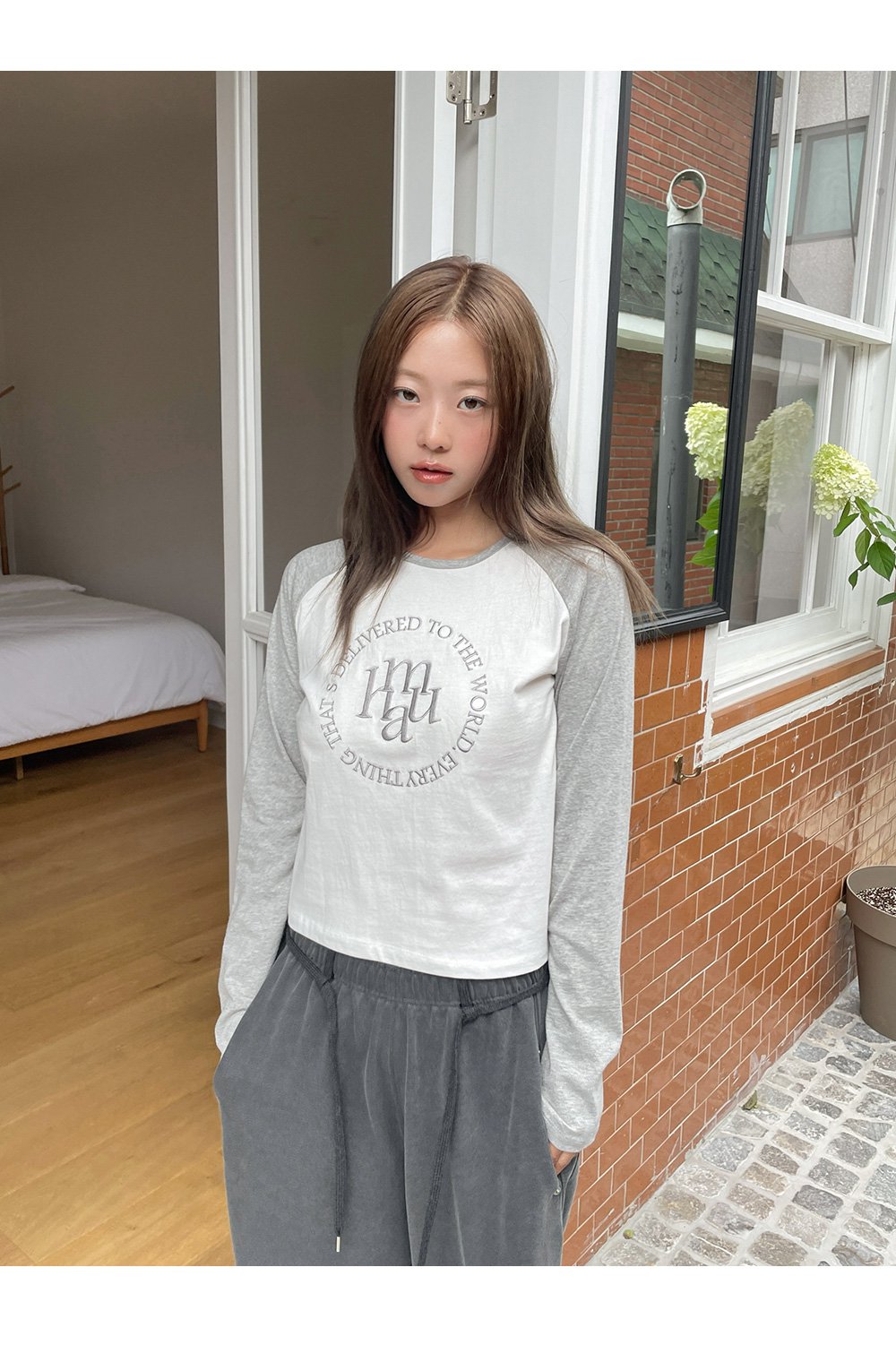 [muahmuah] STITCH LOGO RAGLAN LONG SLEEVE 3色 新商品 女性服 デイリールック