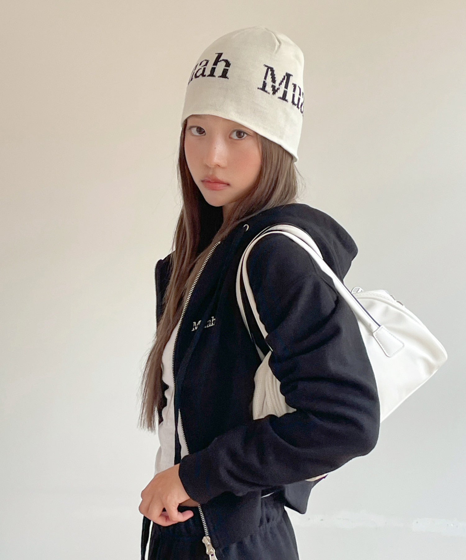 [muahmuah] JACQUARD LOGO BEANIE 2色 デイリー 新商品