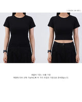 [muahmuah] SLIM FIT CROP HALF T-SHIRT 2色 新商品 女性服 デイリールック 夏のファッション - コクモト KOCUMOTO