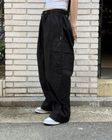 [muahmuah] Wide cargo string pants 3色 新商品 韓国ファッション - コクモト KOCUMOTO