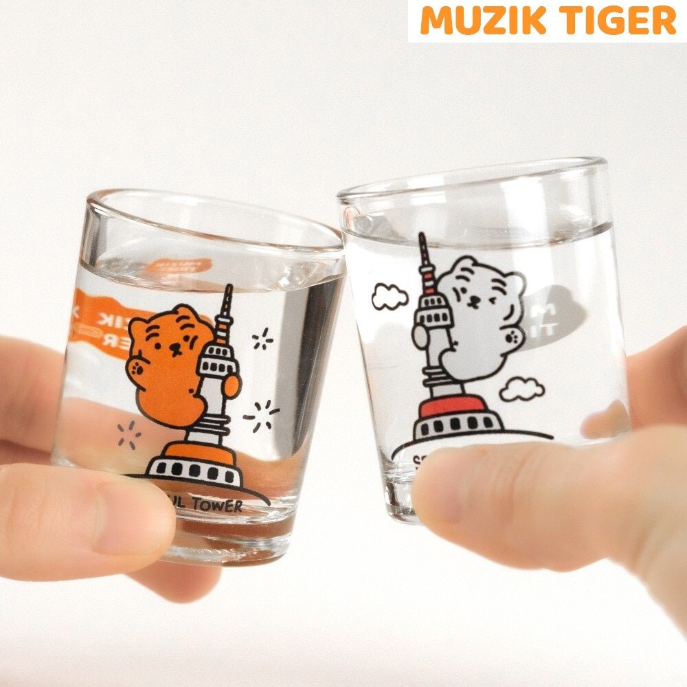 [MUZIK TIGER] Tiger Seoul Tower Soju Glass 2p Set 焼酎用 旅行ギフト 海外旅行 お土産 - コクモト KOCUMOTO
