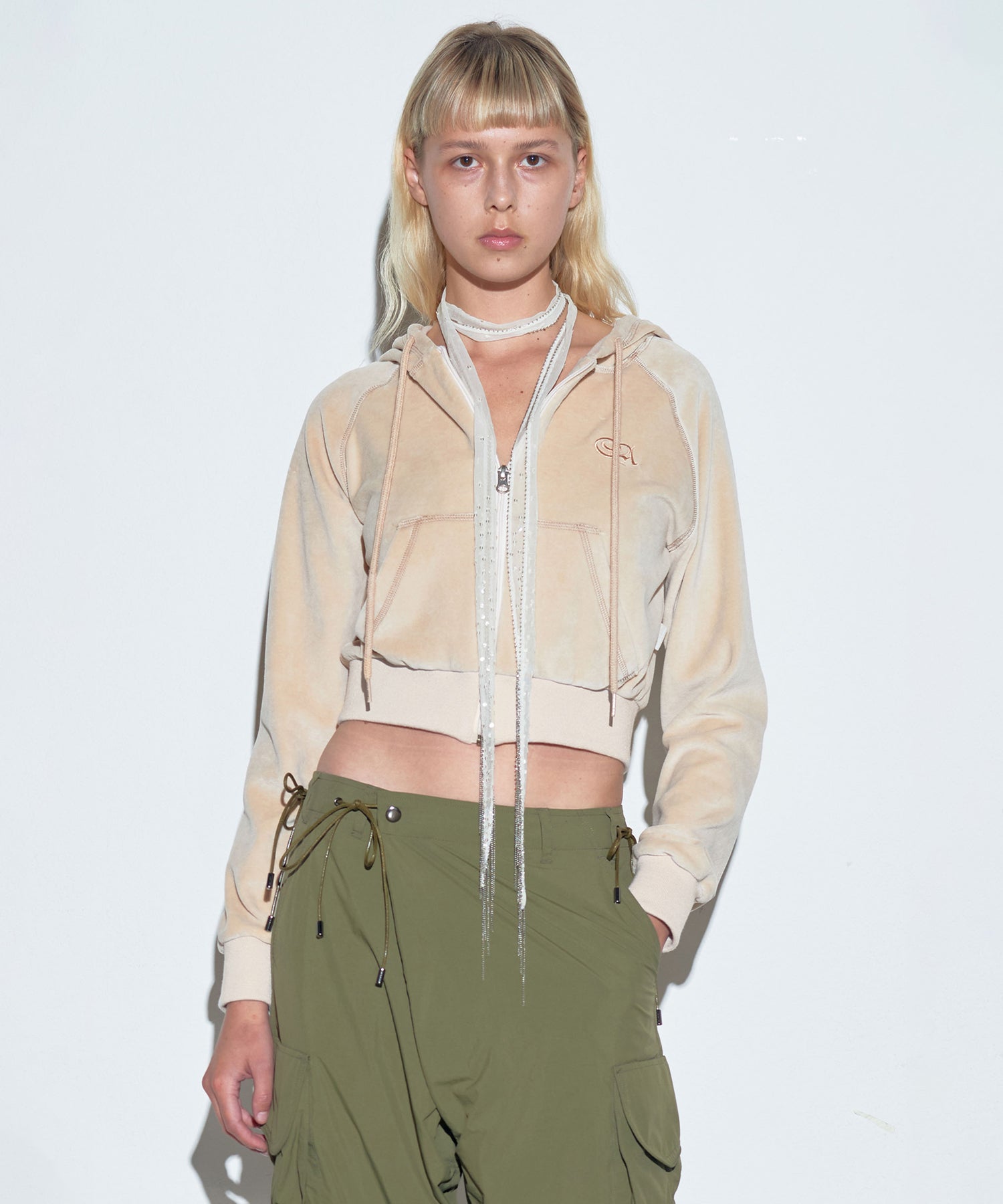 【SCULPTOR】2023 F/W Velour Crop Zip-Up Hoodie Ballerina Nude - コクモト KOCUMOTO