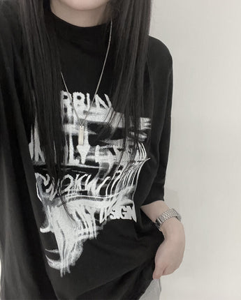 [韓国女性人気ファッション]オーバーフィット無彩色プリント半袖Tシャツ - コクモト KOCUMOTO