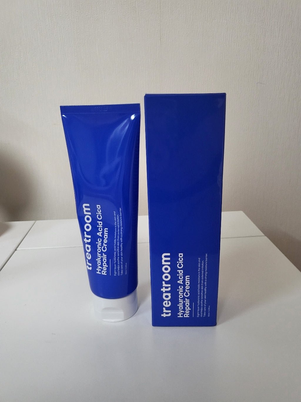 [treatroom] Hyaluronic Acid Cica Repair Cream 155ml /韓国化粧品 - コクモト KOCUMOTO