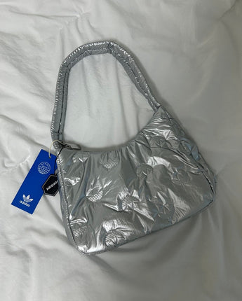 [ADIDAS] [人気] Adidas Puffy Satin Mini Shoulder Bag Silver Metallic - コクモト KOCUMOTO