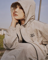 [as on] ARRAY LOGO WINDBREAKER 2色 新商品 女性服 韓国ファッション 韓国人気 大学生 学生ファッション ストリートファッション 贈り物 - コクモト KOCUMOTO