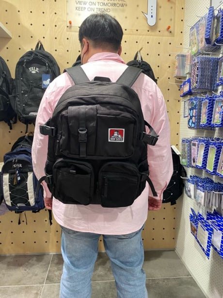 [BEN DAVIS] Original Multi Pocket Backpack_Black 30L 新学期 韓国人気 学生バッグ - コクモト KOCUMOTO