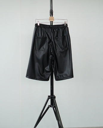 [COLN] 2022 S/S F-leather produce snap bermuda pants - コクモト KOCUMOTO