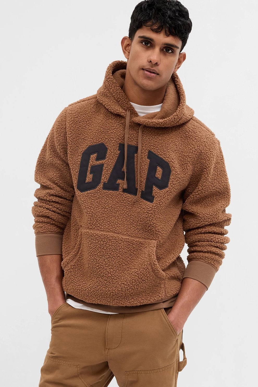 [GAP][2023 FW] Logo patch sherpa hooded sweatshirt_ BROWN (5113327024071)(XS-XXL) - コクモト KOCUMOTO