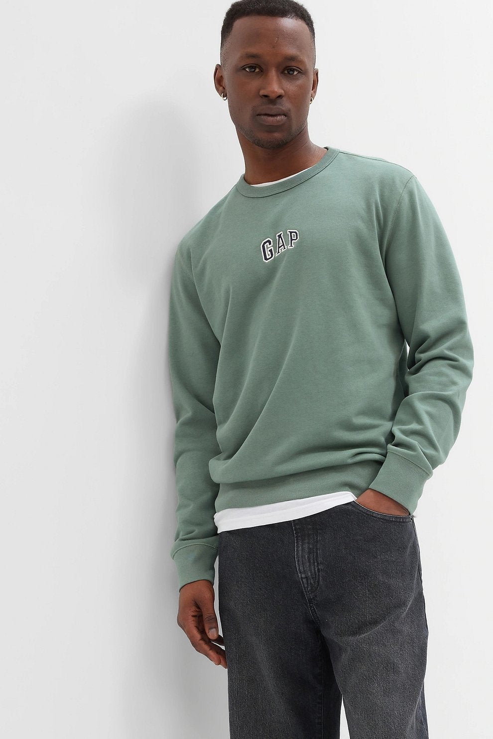 [GAP][Men] Front mini logo sweatshirt _ GREEN(5113327015043)(XS-XL) - コクモト KOCUMOTO