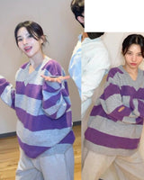 [HOODHOOD] [(G)I-DLE So-yeon 着用] Stripe cut-out V neck knit PURPLE - コクモト KOCUMOTO