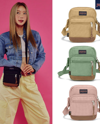 [JANSPORT] [TVXQ-ユノユンホ 着用] Core Crossbody Bag 4色 デイリー 日常用 男女共用 韓国ファッション 韓国人気 ストリートファッション 学生 大学生 カジュアル - コクモト KOCUMOTO