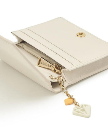 [JILLSTUART] [Gelato] Leather petite charm 装飾 2段 bifold wallet _ IVORY - コクモト KOCUMOTO