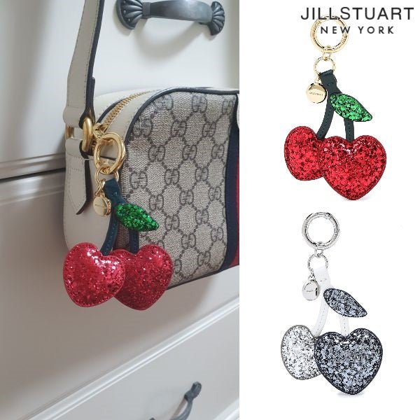 [JILLSTUART][23FW] [Charm] Cherry Sequin Leather Keyring 2色 バッグ装飾 新商品 韓国ブランド 韓国人気 韓国ファッション 学生 贈り物 ストリートファッション カップルアイテム 友情ギフト - コクモト KOCUMOTO