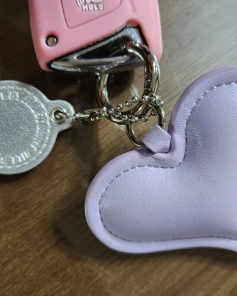 [JILLSTUART][23FW] Heart pooper keyring 3色 バッグ装飾 新商品 韓国ブランド 韓国人気 韓国ファッション 学生 大学生 贈り物 ストリートファッション カップルアイテム 友情ギフト - コクモト KOCUMOTO