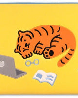 [MUZIK TIGER] Sleepy tiger Laptop / Tablet Pouch / 9.7-16inch - コクモト KOCUMOTO