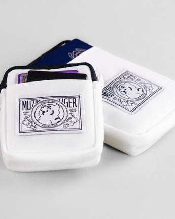 [MUZIK TIGER] Tiger mini pocket pouch 4種 パスポートケース カード財布 - コクモト KOCUMOTO