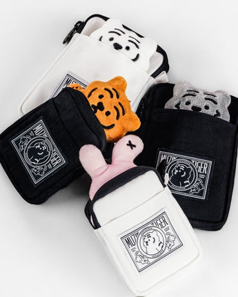 [MUZIK TIGER] Tiger mini pocket pouch 4種 パスポートケース カード財布 - コクモト KOCUMOTO