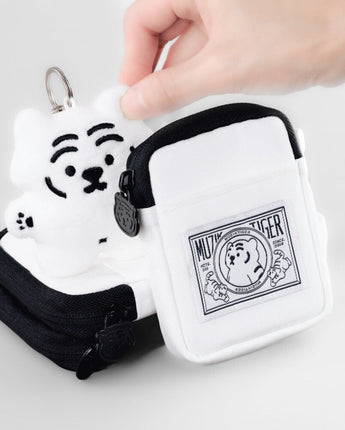 [MUZIK TIGER] Tiger mini pocket pouch 4種 パスポートケース カード財布 - コクモト KOCUMOTO