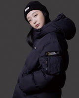 [NATIONAL GEOGRAPHIC] Women's Golden Mole short length goose down hoodie jumper_ CARBON BLACK (N234WDW820) - コクモト KOCUMOTO