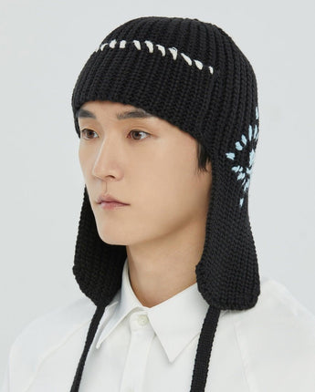 [ROMANTIC CROWN] [BTS V 愛用帽子] HAND STITCH KNIT TROOPER HAT - コクモト KOCUMOTO