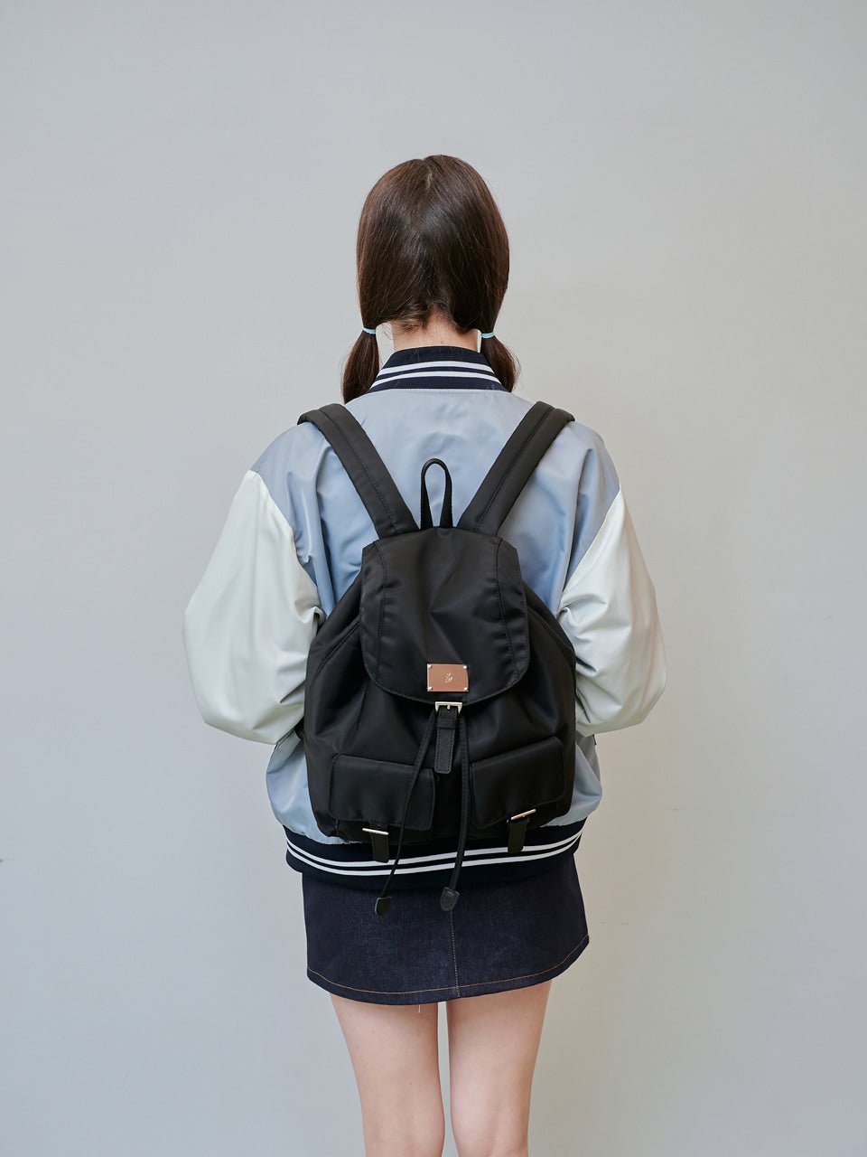 [SALAD BOWLS] SYMBOL NYLON BACKPACK [BLACK] 女性バッグ デイリーバッグ - コクモト KOCUMOTO