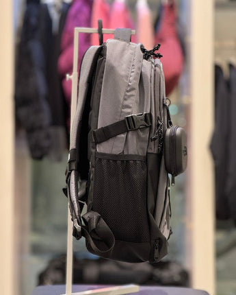 [THE NORTH FACE] BEAVERTON BACKPACK _ DARK_GRAY(NM2DQ07K) 30L 新商品 [期間限定 - 靴ポケットプレゼント] - コクモト KOCUMOTO