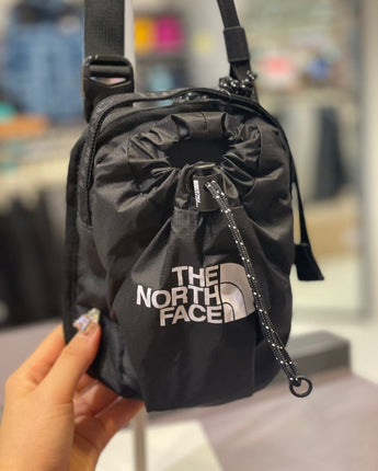 [THE NORTH FACE] BOZER CROSS BODY_ BLACK (NN2PN71A) ミニバッグ - コクモト KOCUMOTO