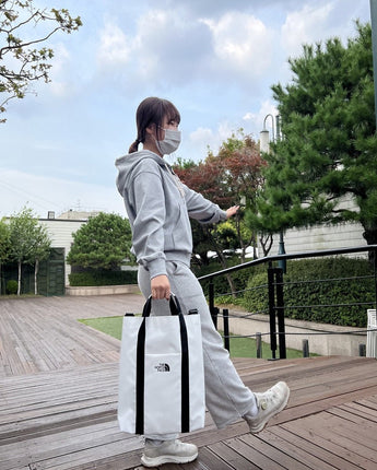 [THE NORTH FACE] URBAN CROSS BAG_ WHITE (NN2PP79C) - コクモト KOCUMOTO