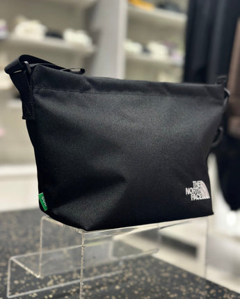 [THE NORTH FACE] WL CROSS BAG _ BLACK (NN2PP54J) 新学期 - コクモト KOCUMOTO