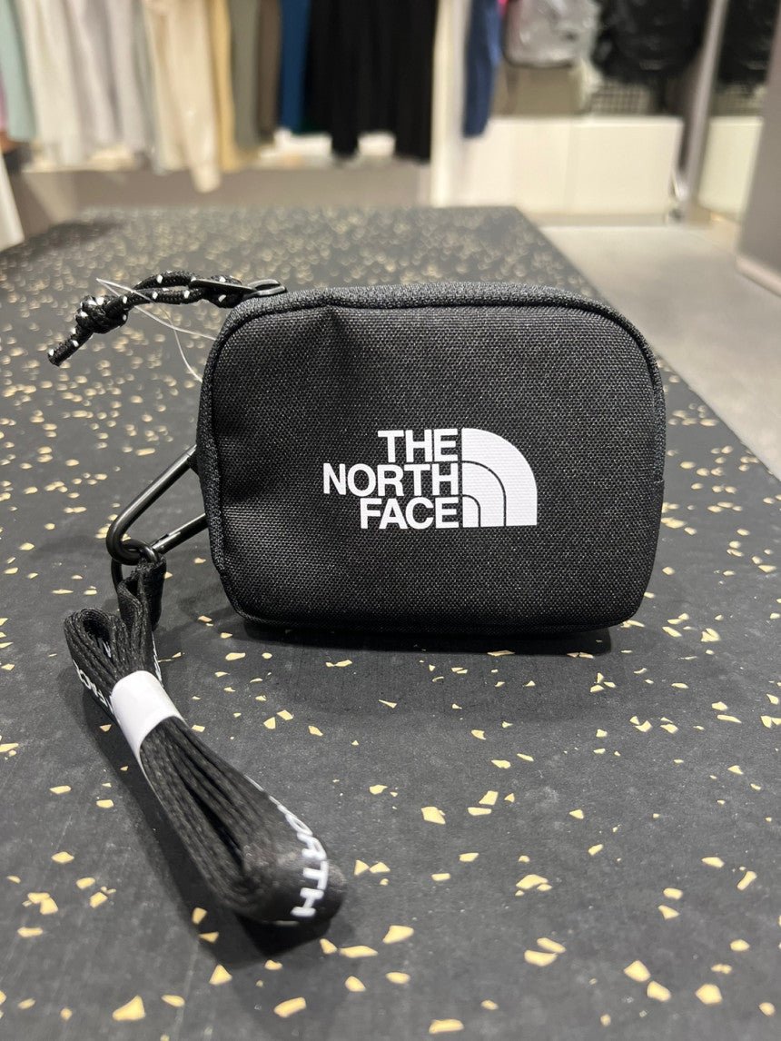 [THE NORTH FACE] WL WALLET_ BLACK (NN2PP70J) ネックレス財布 - コクモト KOCUMOTO