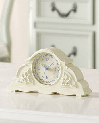 [ticktok studio] Glory1 Antique Noiseless Table Clock 3色 高級時計 デザイン小道具 贈り物 - コクモト KOCUMOTO