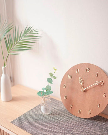 [ticktok studio] Leaf Brown Handmade Collection Interior Wall clock 3種 韓国の人気 ホームデコ 贈り物 - コクモト KOCUMOTO