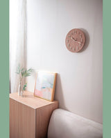 [ticktok studio] Oval leaf milk/brown interior Wall clock 2色 韓国の人気 ホームデコ 贈り物 - コクモト KOCUMOTO