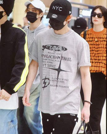 [TRAVEL][Stray Kids LEE KNOW愛用] 23S/S REASON TRAIL PIGMENT OVER FIT TEE GHOST GRAY - コクモト KOCUMOTO