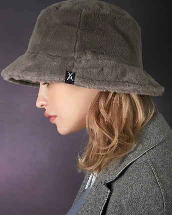 [VARZAR] FUR LOGO POINT BUCKET HAT_3色 - コクモト KOCUMOTO