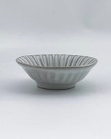 [VBC CASA] Fondaco striped side dish plate 2 types 4色 セット商品 おかず皿 韓国人気 家の贈り物 誕生日プレゼント キッチン用品 陶器 高級インテリア - コクモト KOCUMOTO