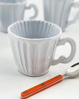 [VBC CASA] Incanto Lace/Stripe/Pleated Mug マグカップ 食器セット 韓国人気 家の贈り物 誕生日プレゼント キッチン用品 陶器 高級インテリア - コクモト KOCUMOTO