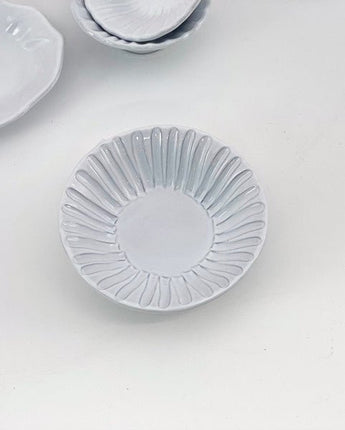 [VBC CASA] Incanto Stripe tableware set collection 7種 Plate/Bowl/Dish 皿 食器セット 韓国人気 家の贈り物 誕生日プレゼント キッチン用品 陶器 高級インテリア - コクモト KOCUMOTO