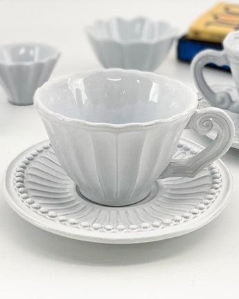 [VBC CASA] Incanto Stripe Tea Cup + Saucer マグカップ 食器セット 韓国人気 家の贈り物 誕生日プレゼント キッチン用品 陶器 高級インテリア - コクモト KOCUMOTO