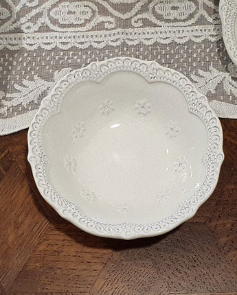 [VBC CASA] Lace Small round/Cereal bowl 4色 皿 食器セット 韓国人気 家の贈り物 誕生日プレゼント キッチン用品 陶器 高級インテリア - コクモト KOCUMOTO