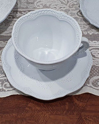 [VBC CASA] Lace tea cup + saucer 4色 マグカップ 食器セット 韓国人気 家の贈り物 誕生日プレゼント キッチン用品 陶器 高級インテリア - コクモト KOCUMOTO