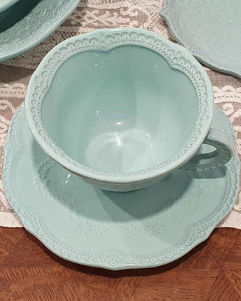 [VBC CASA] Lace tea cup + saucer 4色 マグカップ 食器セット 韓国人気 家の贈り物 誕生日プレゼント キッチン用品 陶器 高級インテリア - コクモト KOCUMOTO