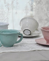 [VBC CASA] Lace tea cup + saucer 4色 マグカップ 食器セット 韓国人気 家の贈り物 誕生日プレゼント キッチン用品 陶器 高級インテリア - コクモト KOCUMOTO