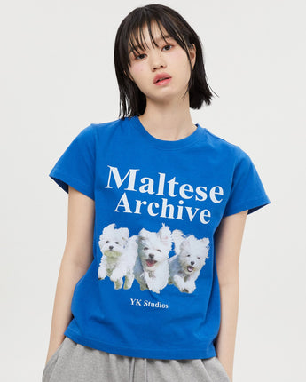 [Wai Kei]マルチーズアーカイブ半袖Tシャツブルー - コクモト KOCUMOTO